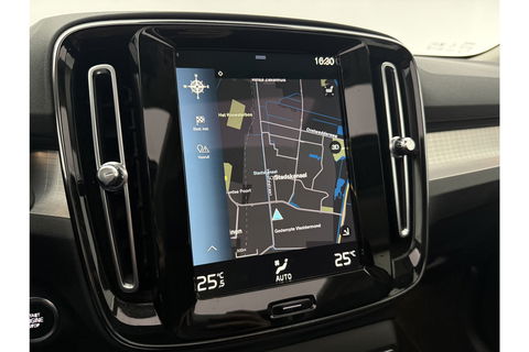 Volvo XC40 1.5 T5 Recharge Inscription 262PK Hybride Pano Virtual LED Carplay Cruise Clima Navi PDC 19''LMV