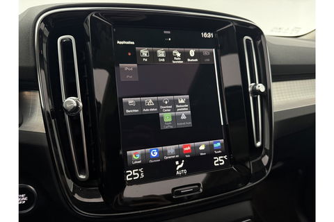 Volvo XC40 1.5 T5 Recharge Inscription 262PK Hybride Pano Virtual LED Carplay Cruise Clima Navi PDC 19''LMV