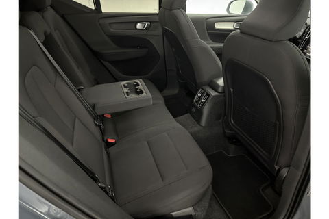 Volvo XC40 1.5 T5 Recharge Inscription 262PK Hybride Pano Virtual LED Carplay Cruise Clima Navi PDC 19''LMV