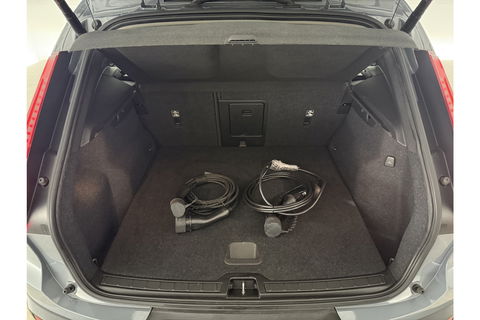 Volvo XC40 1.5 T5 Recharge Inscription 262PK Hybride Pano Virtual LED Carplay Cruise Clima Navi PDC 19''LMV