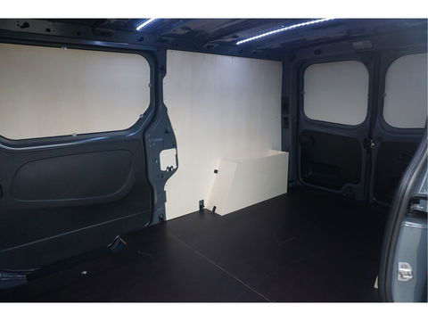 Renault Trafic 170PK L2H1 URBAN EDITION EDC AUT BPM VRIJ!! Navi, 18" LM, Betimmering, Trekhaak, 2x Schuifdeur!! NR. 475