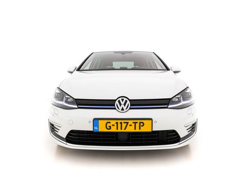Volkswagen e-Golf E-DITION (INCL-BTW) *VIENNA-FULL-LEATHER | DIGI-COCKPIT | FULL-LED | ADAPTIVE-CRUISE | DYNAUDIO | NAVI-FULLMAP | CAMERA | DAB+ | SPORT-SEATS | HEATED-SEATS | CCS-FASTLOADER | ECC | PDC | 18''ALU*