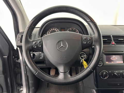 Mercedes-Benz A-Klasse 160 Blue Efficiency Business Class *NAVI | AIRCO | COMFORT-SEATS | TOWBAR | 16''ALU *