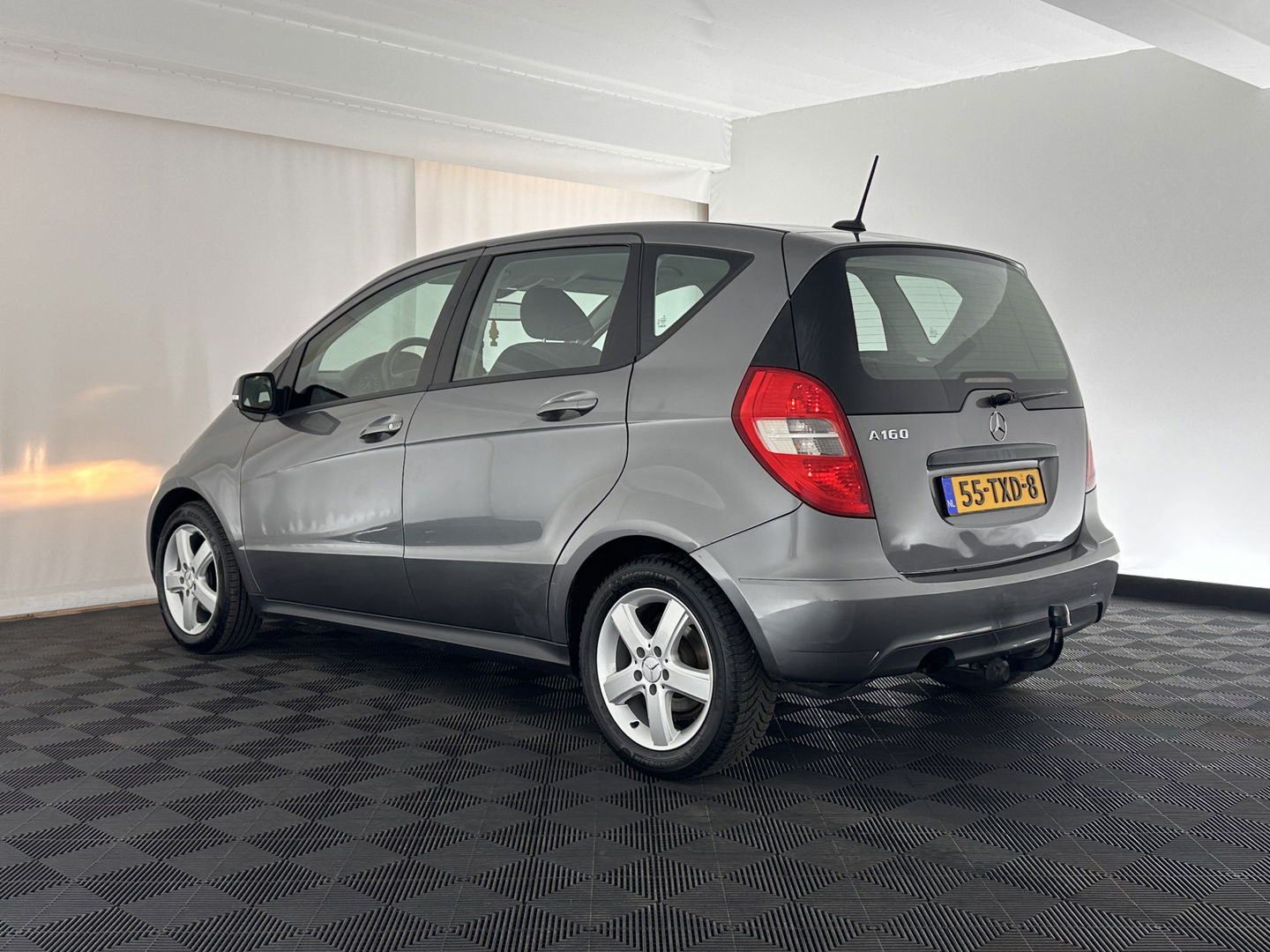 Mercedes-Benz A-Klasse 160 Blue Efficiency Business Class *NAVI | AIRCO | COMFORT-SEATS | TOWBAR | 16''ALU *