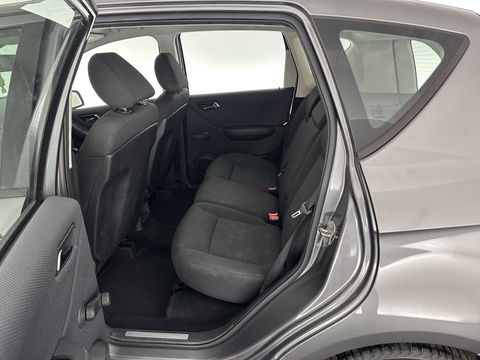 Mercedes-Benz A-Klasse 160 Blue Efficiency Business Class *NAVI | AIRCO | COMFORT-SEATS | TOWBAR | 16''ALU *