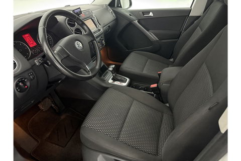 Volkswagen Tiguan 2.0 TDI 4motion 140PK DSG 4x4 Camera Trekhaak Clima Cruise Navigatie 16''LMV