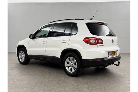 Volkswagen Tiguan 2.0 TDI 4motion 140PK DSG 4x4 Camera Trekhaak Clima Cruise Navigatie 16''LMV