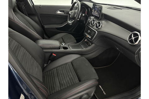 Mercedes-Benz GLA 180 AMG Limited Pano Camera LED Trekhaak Clima Cruise Navi PDC 19''LMV