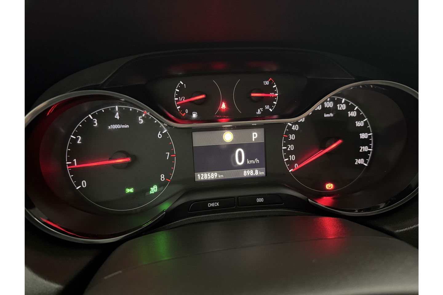 Opel Grandland X 1.2 Turbo Business Elegance Camera Carplay Panoview LED Clima Cruise Navi PDC 18''LMV