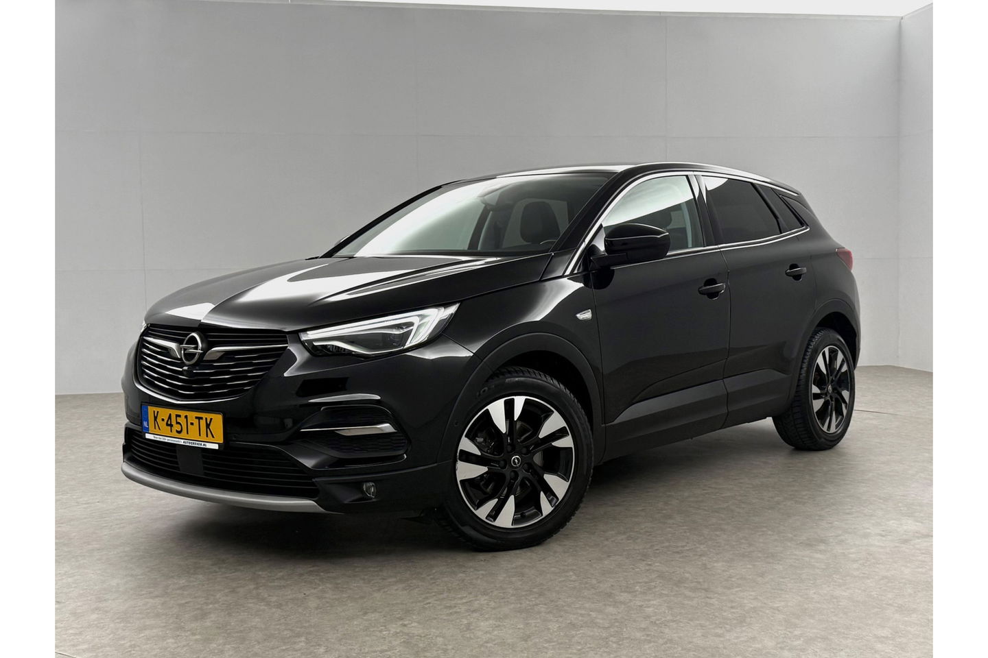 Opel Grandland X 1.2 Turbo Business Elegance Camera Carplay Panoview LED Clima Cruise Navi PDC 18''LMV