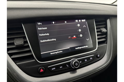 Opel Grandland X 1.2 Turbo Business Elegance Camera Carplay Panoview LED Clima Cruise Navi PDC 18''LMV