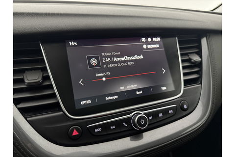 Opel Grandland X 1.2 Turbo Business Elegance Camera Carplay Panoview LED Clima Cruise Navi PDC 18''LMV