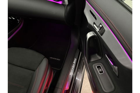 Mercedes-Benz CLA-Klasse 180 AMG Pano Sfeer Virtual Carplay LED Camera Clima Cruise Navi PDC 18''LMV Memory-Seats