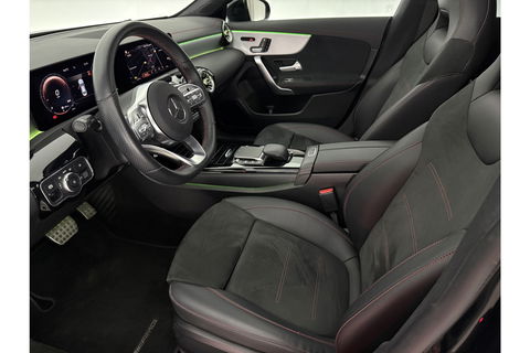 Mercedes-Benz CLA-Klasse 180 AMG Pano Sfeer Virtual Carplay LED Camera Clima Cruise Navi PDC 18''LMV Memory-Seats