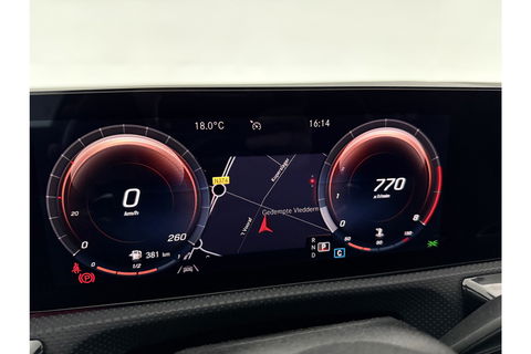 Mercedes-Benz CLA-Klasse 180 AMG Pano Sfeer Virtual Carplay LED Camera Clima Cruise Navi PDC 18''LMV Memory-Seats