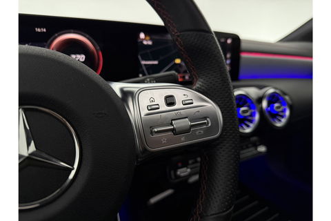 Mercedes-Benz CLA-Klasse 180 AMG Pano Sfeer Virtual Carplay LED Camera Clima Cruise Navi PDC 18''LMV Memory-Seats