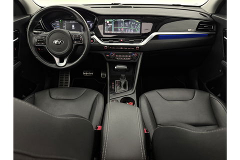Kia Niro 1.6 GDi PHEV ExecutiveLine 119PK Pano Sfeer Camera Trekhaak Carplay JBL-Audio Virtual LED Clima Cruise Navi PDC 16''LMV