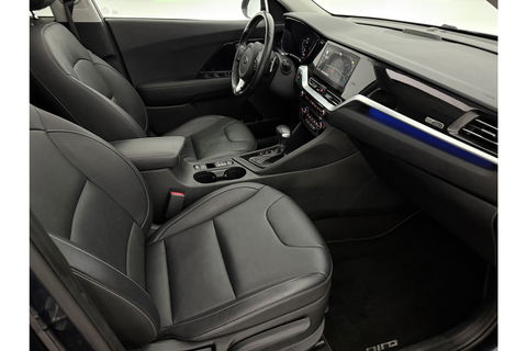 Kia Niro 1.6 GDi PHEV ExecutiveLine 119PK Pano Sfeer Camera Trekhaak Carplay JBL-Audio Virtual LED Clima Cruise Navi PDC 16''LMV