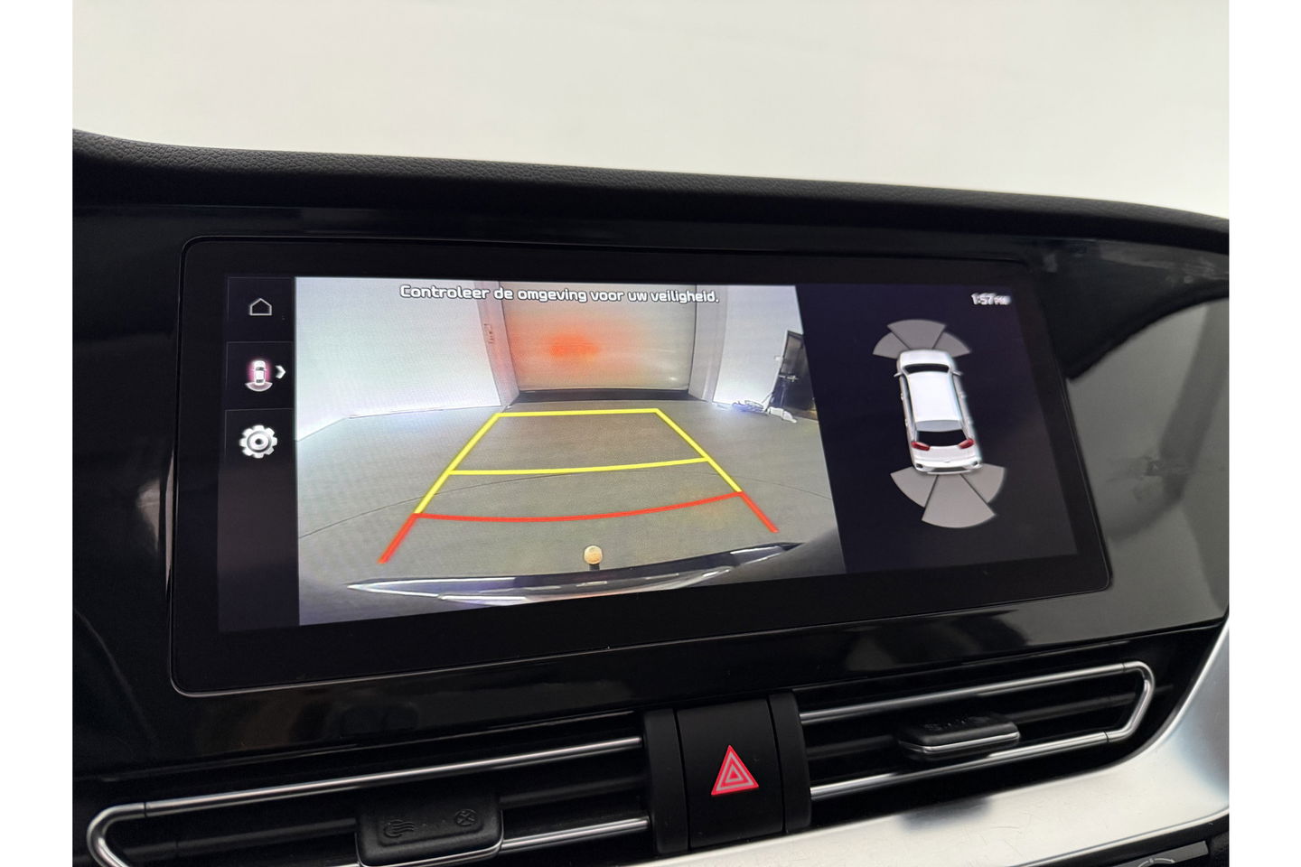 Kia Niro 1.6 GDi PHEV ExecutiveLine 119PK Pano Sfeer Camera Trekhaak Carplay JBL-Audio Virtual LED Clima Cruise Navi PDC 16''LMV