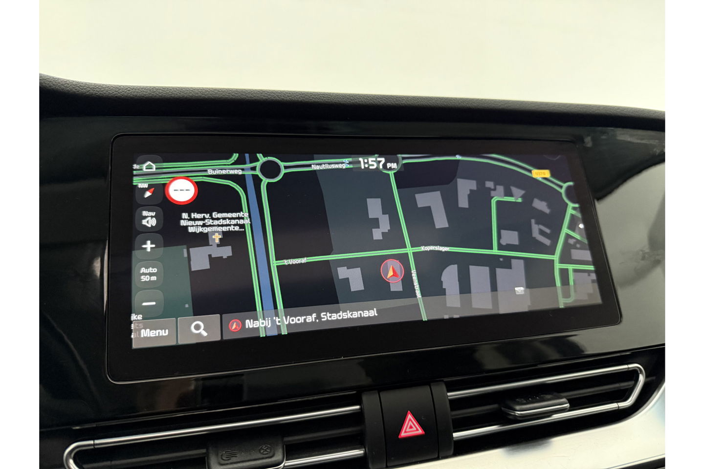 Kia Niro 1.6 GDi PHEV ExecutiveLine 119PK Pano Sfeer Camera Trekhaak Carplay JBL-Audio Virtual LED Clima Cruise Navi PDC 16''LMV