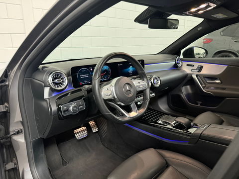 Mercedes-Benz A-Klasse 200 AMG Pano|Memory|Sfeer|Leer|Keyless