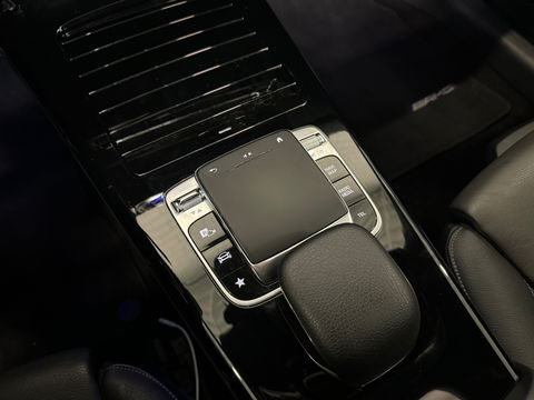 Mercedes-Benz A-Klasse 200 AMG Pano|Memory|Sfeer|Leer|Keyless