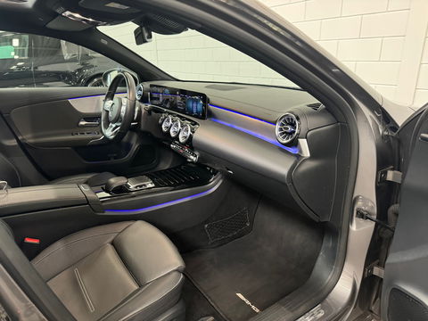 Mercedes-Benz A-Klasse 200 AMG Pano|Memory|Sfeer|Leer|Keyless
