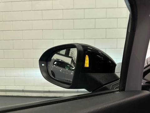 Volkswagen Golf 2.0 TSI GTI Clubsport Pano|HUD|Camera|Sfeer