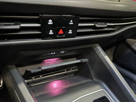 Volkswagen Golf 2.0 TSI GTI Clubsport Pano|HUD|Camera|Sfeer
