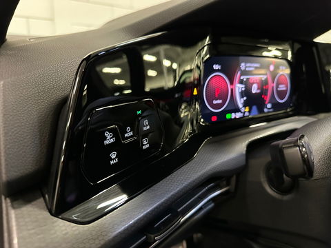 Volkswagen Golf 2.0 TSI GTI Clubsport Pano|HUD|Camera|Sfeer