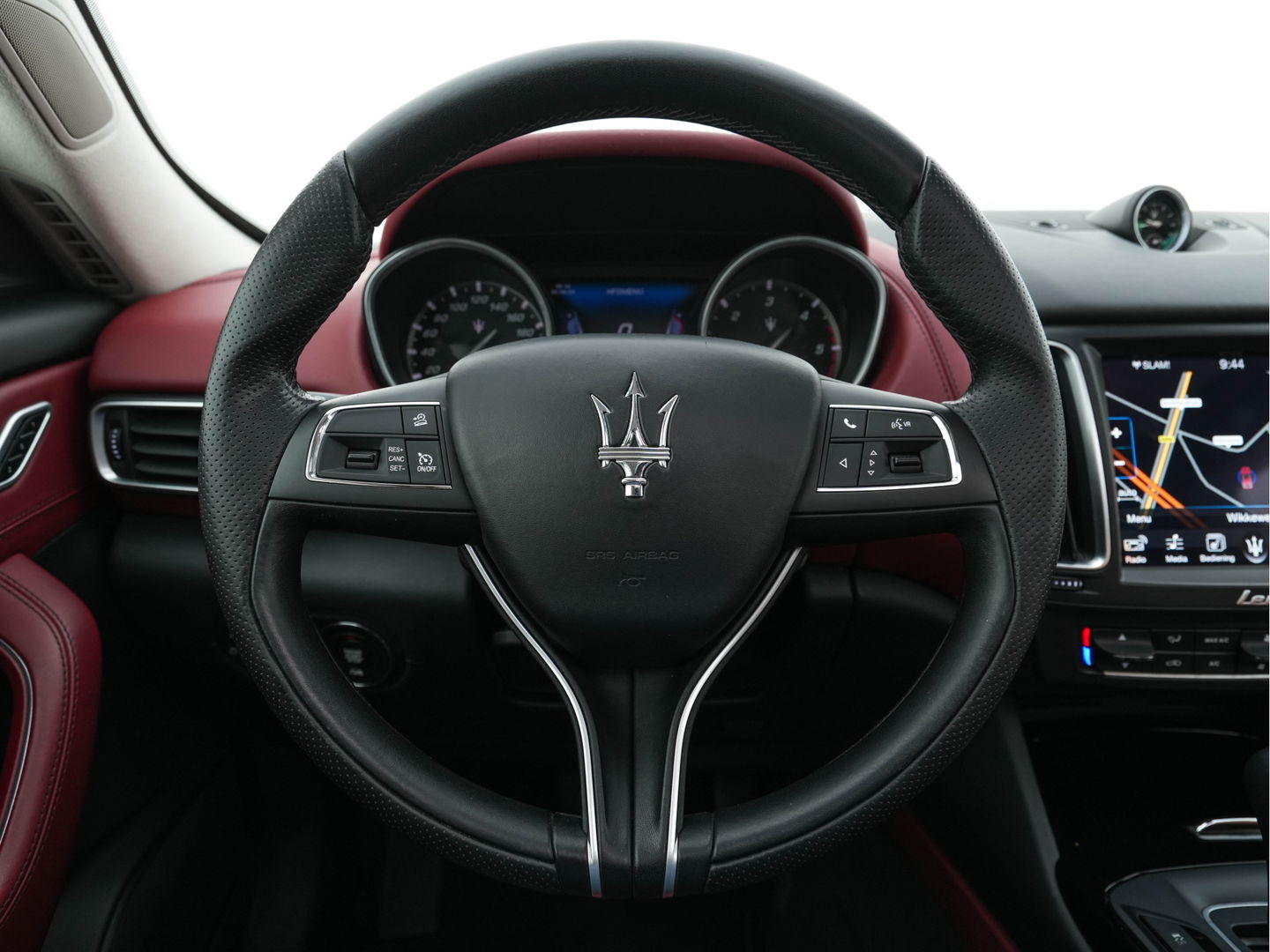 Maserati Levante 3.0 V6 D AWD Business Plus Pack [ Wrapped ] Aut. *PANO | NAPPA-LEATHER | BI-XENON | MEMORY-PACK | KEYLESS | CAMERA | DAB+ | NAVI-FULLMAP | CRUISE | SPORT-SEATS | 19"ALU*