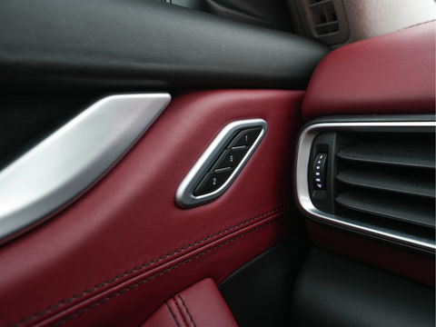 Maserati Levante 3.0 V6 D AWD Business Plus Pack [ Wrapped ] Aut. *PANO | NAPPA-LEATHER | BI-XENON | MEMORY-PACK | KEYLESS | CAMERA | DAB+ | NAVI-FULLMAP | CRUISE | SPORT-SEATS | 19"ALU*