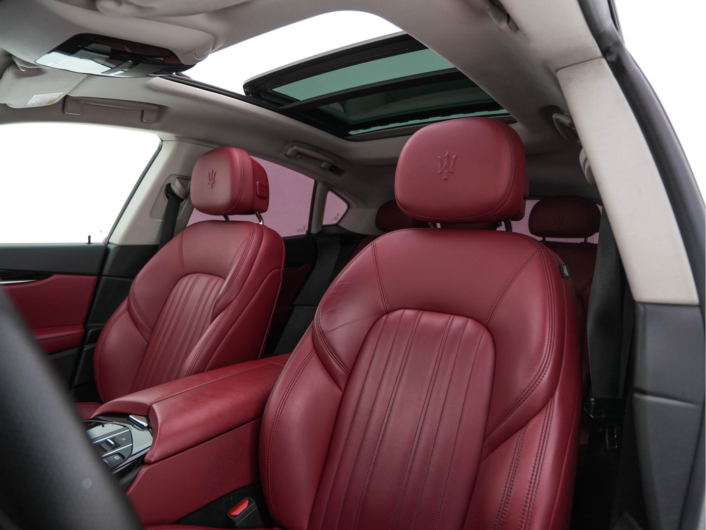 Maserati Levante 3.0 V6 D AWD Business Plus Pack [ Wrapped ] Aut. *PANO | NAPPA-LEATHER | BI-XENON | MEMORY-PACK | KEYLESS | CAMERA | DAB+ | NAVI-FULLMAP | CRUISE | SPORT-SEATS | 19"ALU*