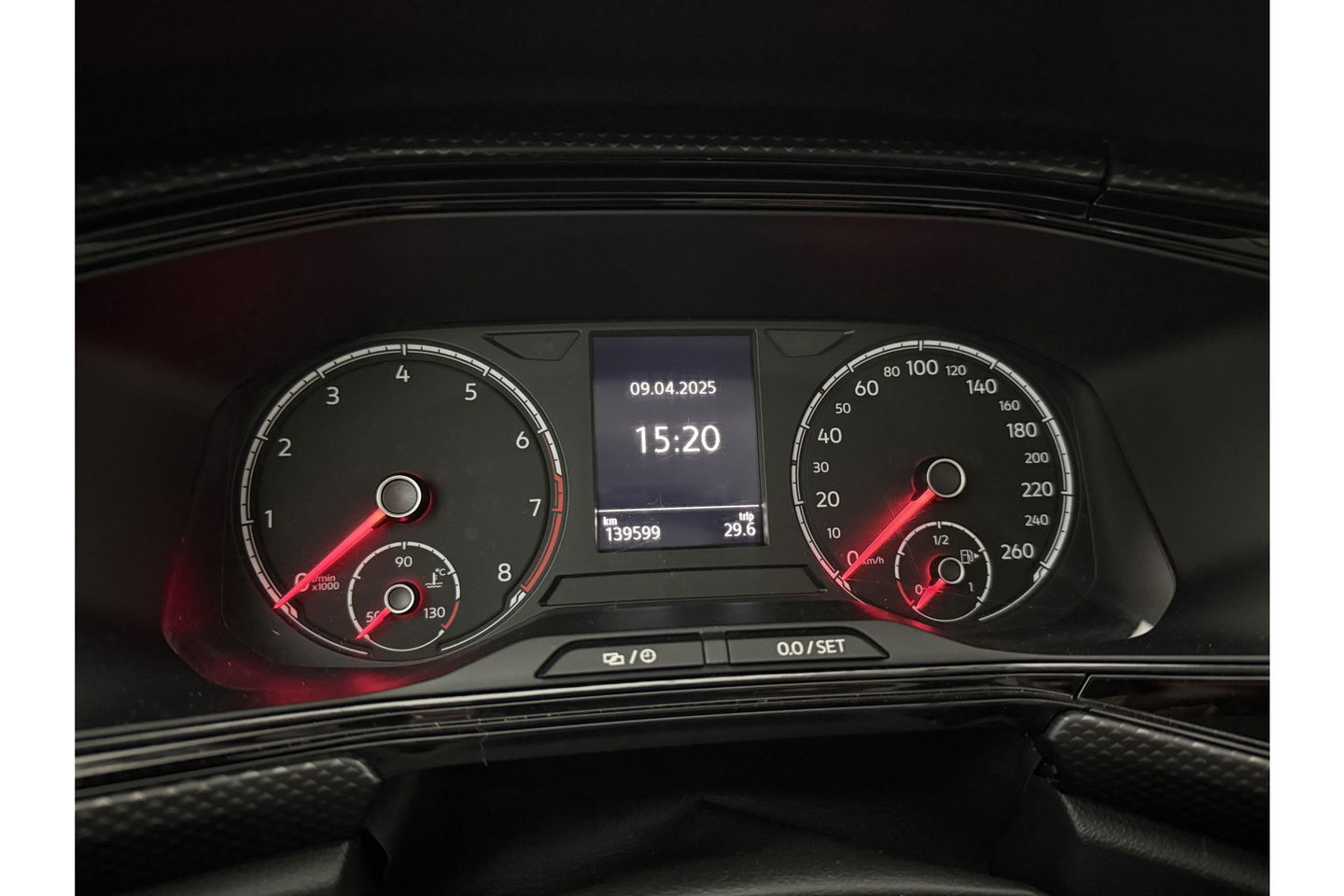 Volkswagen T-Cross 1.0 TSI Carplay LED Airco Cruise Navigatie 16''LMV
