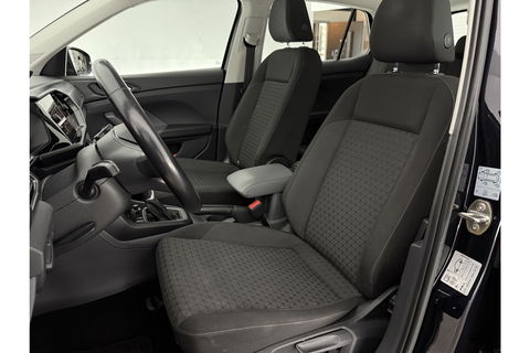 Volkswagen T-Cross 1.0 TSI Carplay LED Airco Cruise Navigatie 16''LMV