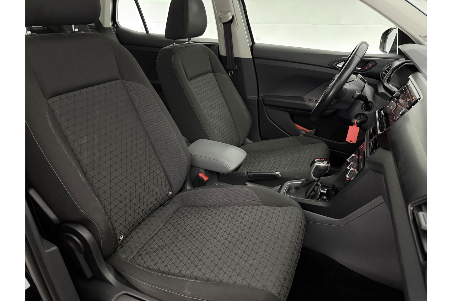 Volkswagen T-Cross 1.0 TSI Carplay LED Airco Cruise Navigatie 16''LMV