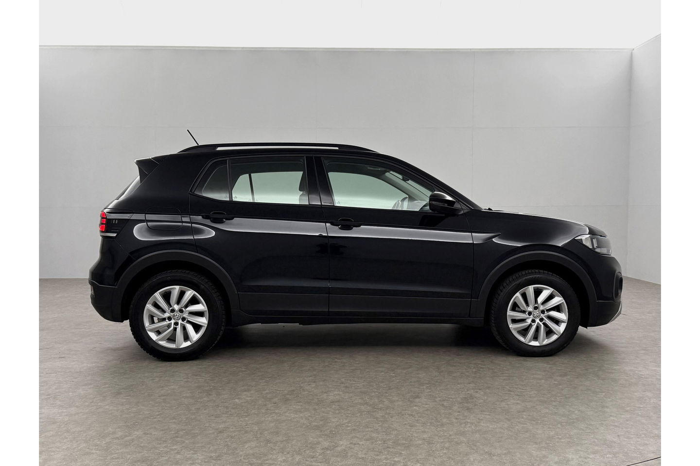 Volkswagen T-Cross 1.0 TSI Carplay LED Airco Cruise Navigatie 16''LMV