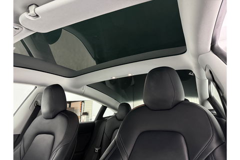 Tesla Model 3 Standard RWD Plus 60 kWh 238PK Autopilot Camera LED Panoview Clima Cruise Navi PDC Memory-Seat 18"LMV Trekhaak