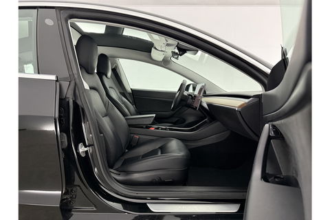Tesla Model 3 Standard RWD Plus 60 kWh 238PK Autopilot Camera LED Panoview Clima Cruise Navi PDC Memory-Seat 18"LMV Trekhaak