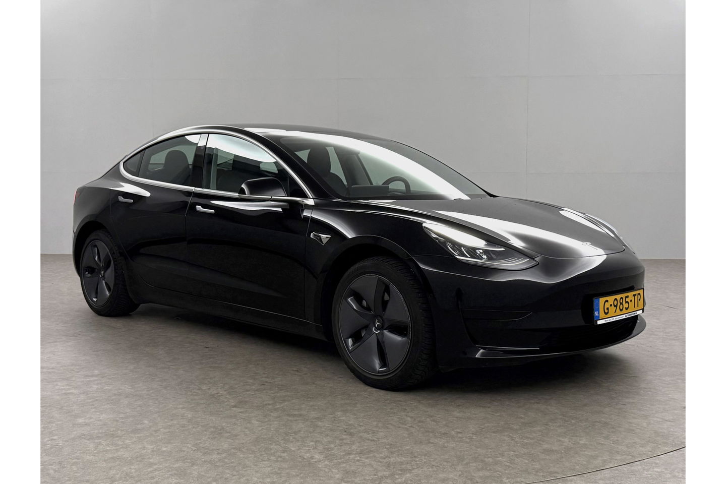 Tesla Model 3 Standard RWD Plus 60 kWh 238PK Autopilot Camera LED Panoview Clima Cruise Navi PDC Memory-Seat 18"LMV Trekhaak