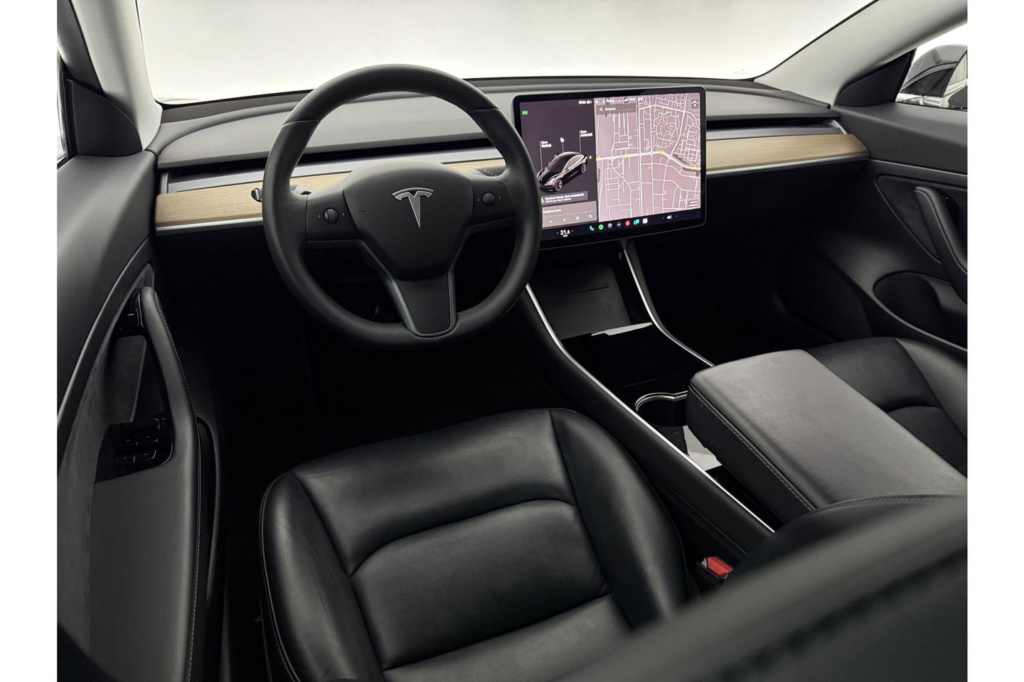 Tesla Model 3 Standard RWD Plus 60 kWh 238PK Autopilot Camera LED Panoview Clima Cruise Navi PDC Memory-Seat 18"LMV Trekhaak