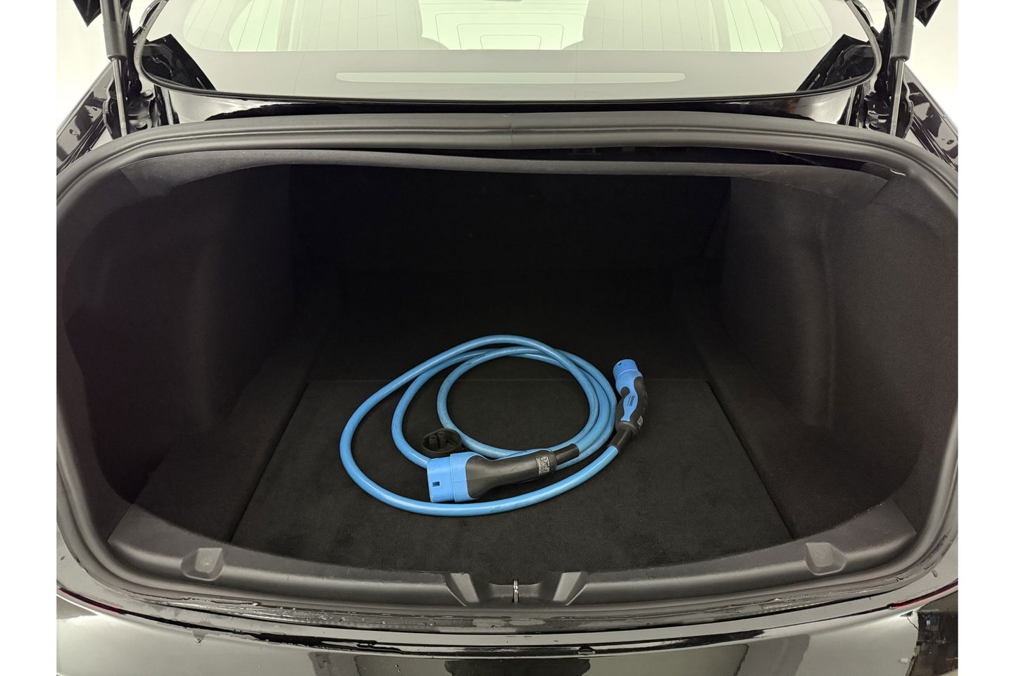 Tesla Model 3 Standard RWD Plus 60 kWh 238PK Autopilot Camera LED Panoview Clima Cruise Navi PDC Memory-Seat 18"LMV Trekhaak