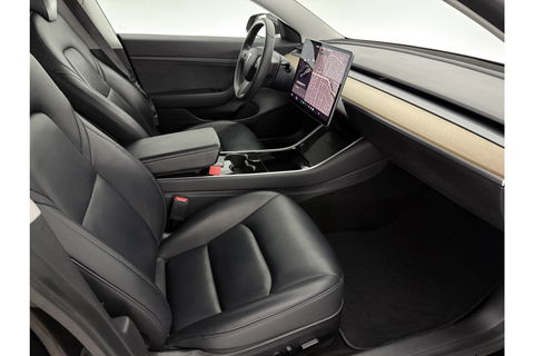 Tesla Model 3 Standard RWD Plus 60 kWh 238PK Autopilot Camera LED Panoview Clima Cruise Navi PDC Memory-Seat 18"LMV Trekhaak