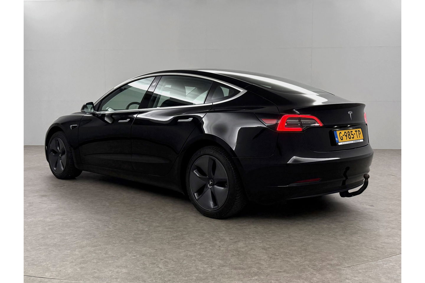 Tesla Model 3 Standard RWD Plus 60 kWh 238PK Autopilot Camera LED Panoview Clima Cruise Navi PDC Memory-Seat 18"LMV Trekhaak