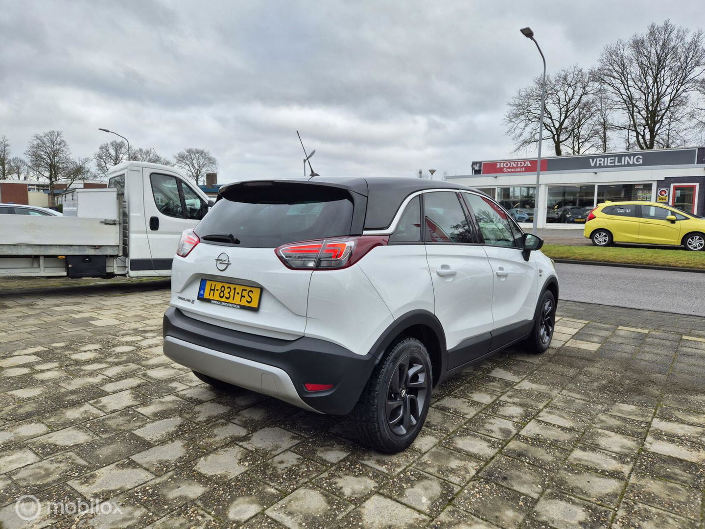 Opel Crossland X 1.2 120 Jaar Edition, Carplay, LED, NAP!
