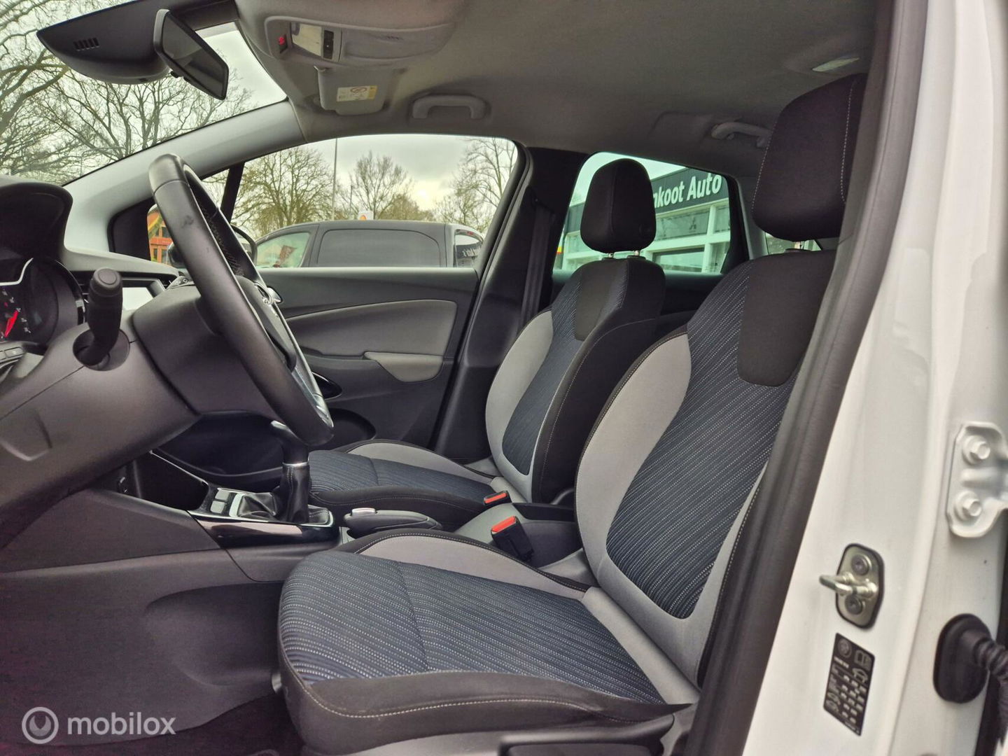 Opel Crossland X 1.2 120 Jaar Edition, Carplay, LED, NAP!