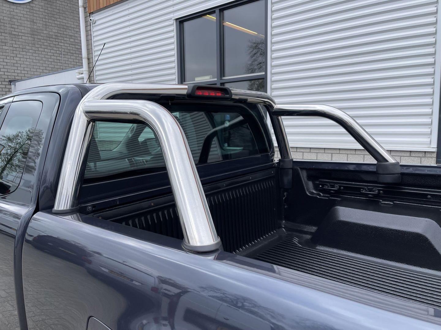 Ford Ranger 2.2 TDCi 160pk automaat 4x4 Limited Supercab / rijklaar € 22.950 ex btw / lease vanaf € 446 / airco / cruise / navi / leer / trekhaak 3500 kg !