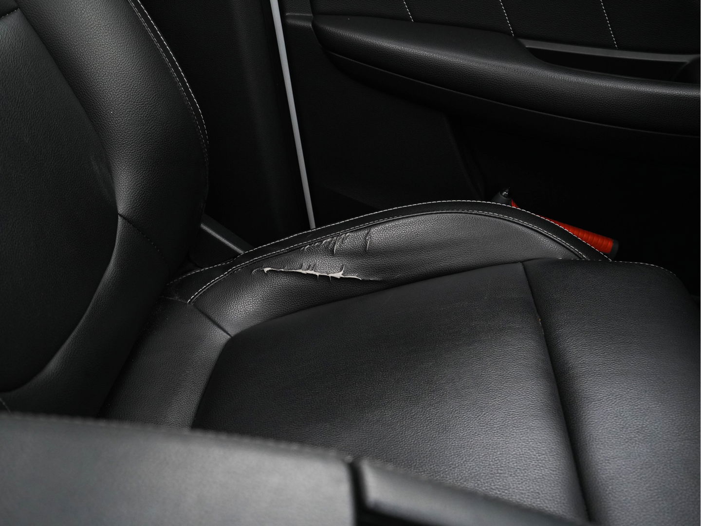 MG ZS EV Luxury 45 kWh (INCL-BTW) *PANO | FULL-LEATHER | CCS-FASTLOADER | KEYLESS | NAVI-FULLMAP | ADAPTIVE-CRUISE | CAMERA | HEATED-SPORT-SEATS | CARPLAY | BLINDSPOT | DAB | LANE-ASSIST | 17"ALU*