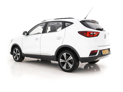 MG ZS EV Luxury 45 kWh (INCL-BTW) *PANO | FULL-LEATHER | CCS-FASTLOADER | KEYLESS | NAVI-FULLMAP | ADAPTIVE-CRUISE | CAMERA | HEATED-SPORT-SEATS | CARPLAY | BLINDSPOT | DAB | LANE-ASSIST | 17"ALU*