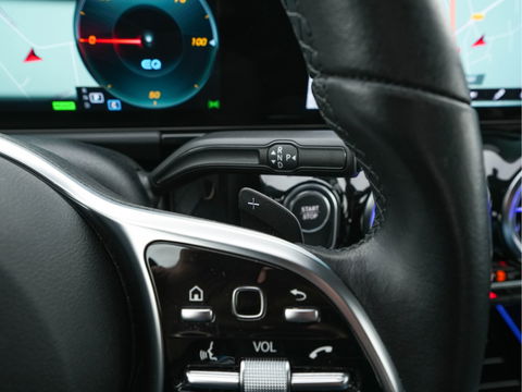 Mercedes-Benz EQA 250 Business Solution Luxury 67 kWh [ 3-Fase ] (INCL-BTW) *FULL-LEATHER | WIDE-SCREEN-DIGI-COCKPIT | FULL-LED | BLINDSPOT | AMBIENT-LIGHT | CAMERA | NAVI-FULLMAP | DAB+ | COMFORT-SEATS | ECC | SHIFT-PADDLES | CRUISE | HEATED-SEATS | 18''A